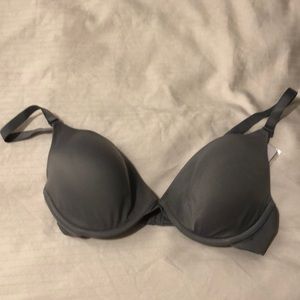 36DD/E Ekouaer Grey Bra